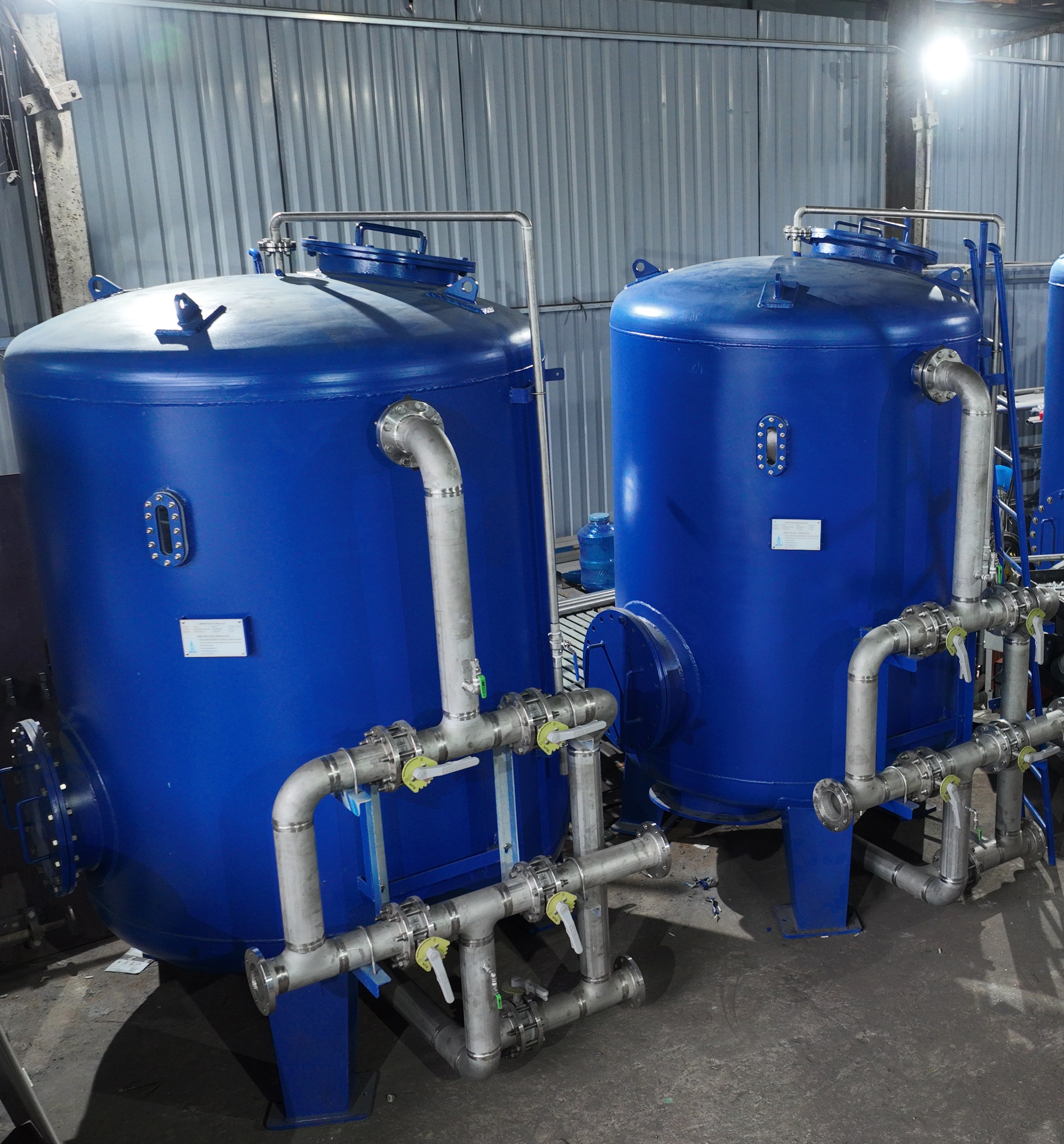 Bồn lọc áp lực chứa vật liệu lọc - SS400+EPOXY+FRP